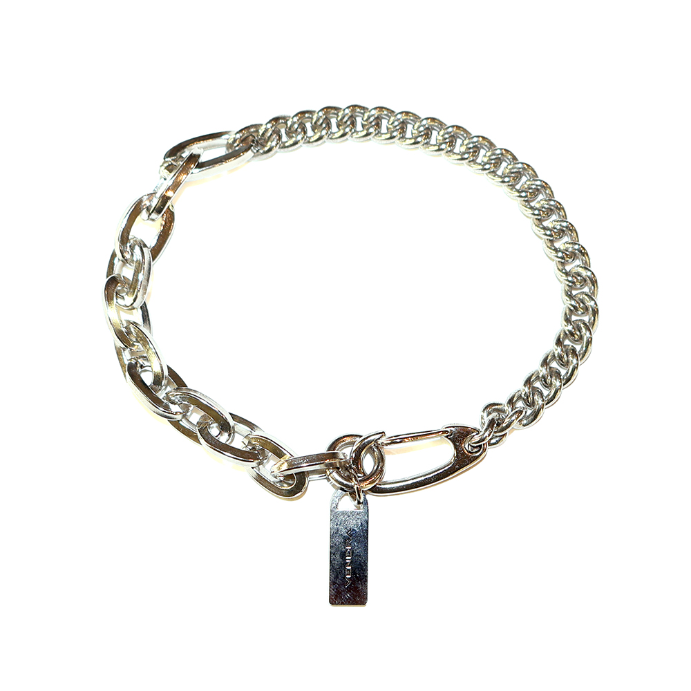 VENDRA Asymmetry Bracelet