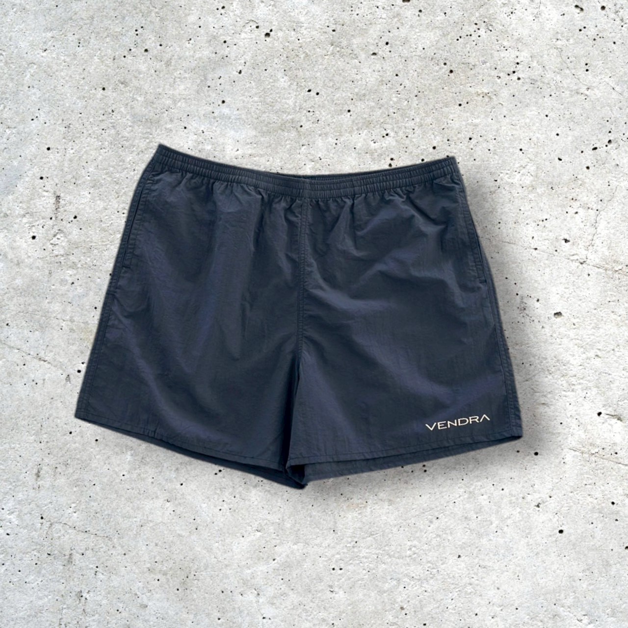 VENDRA LOGO ナイロンshorts